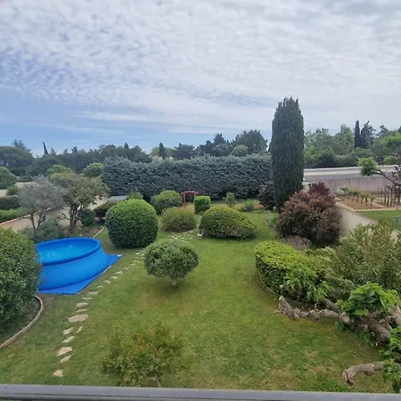 Belle Pescaluna A 15 Mn Des Plages, 9 Pers, Clim, Grand Jardin, Piscine Hors Sol, Parking, Terrain De Boules