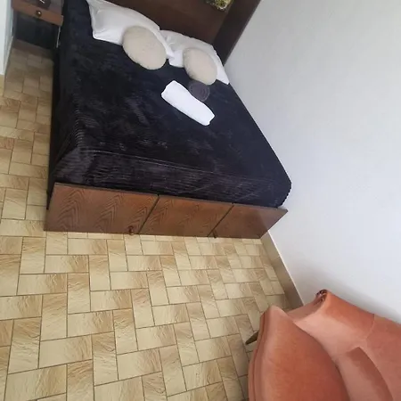 Belle Pescaluna A 15 Mn Des Plages, 9 Pers, Clim, Grand Jardin, Piscine Hors Sol, Parking, Terrain De Boules لونيه