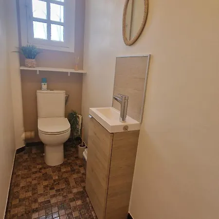 Belle Pescaluna A 15 Mn Des Plages, 9 Pers, Clim, Grand Jardin, Piscine Hors Sol, Parking, Terrain De Boules بيت للعطل *